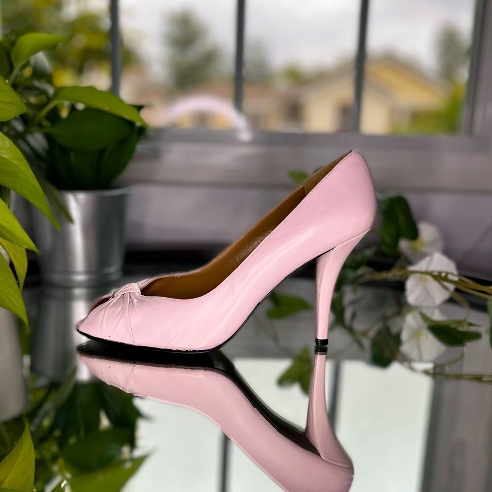 Stuart Weitzman Pink Soft Leather Pumps Heels With Bow Wooden Sole Size: - Picture 3 of 15